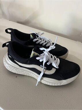 Men’s Vans UltraRange Neo VR3 sneakers